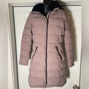 Andrew Marc~Stretch~Mauve~Midi Length~Puffer Coat w/Faux Fur Lined Hood~Size XS